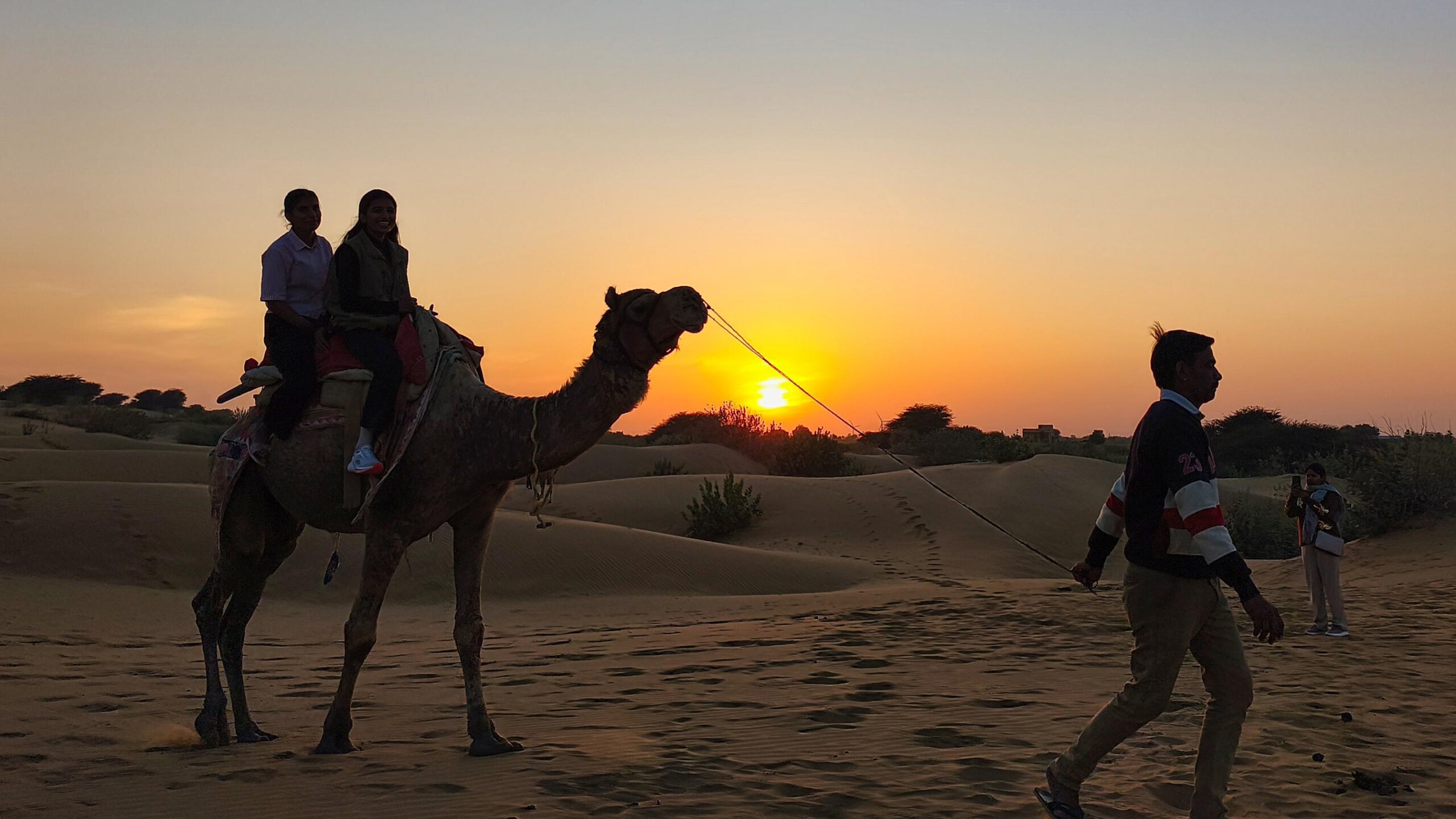 Du betrachtest gerade Busrundreise – Teil 1/3